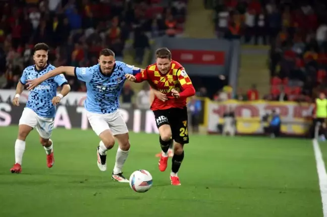 Göztepe, Başakşehir'i 4-1 Yenerek Mükemmel Bir Galibiyet Aldı