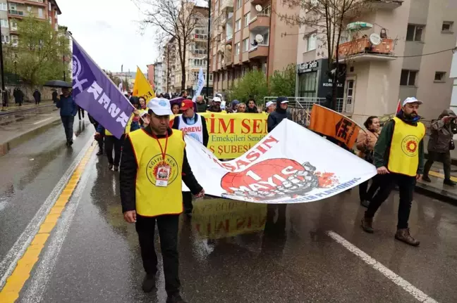 Sivas'ta 1 Mayıs Etkinliklerinde Gerginlik
