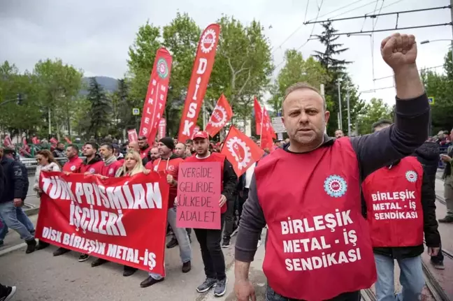 Bursa'da 1 Mayıs Emek ve Dayanışma Günü Coşku ile Kutlandı