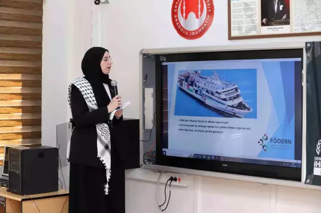 Sivas'ta Filistin Temalı Program Düzenlendi
