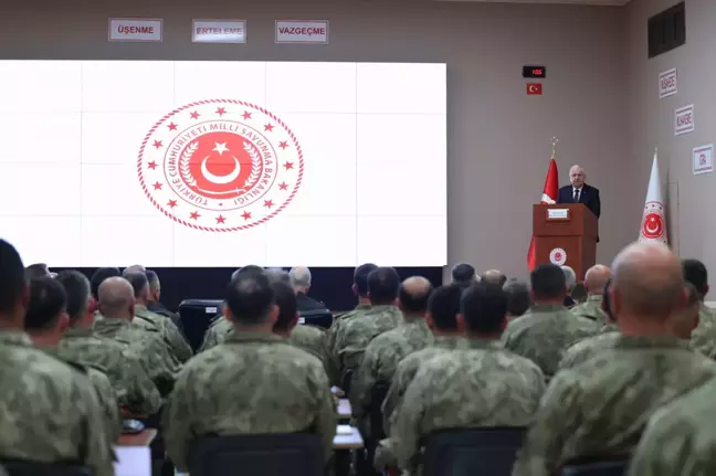 Bakan Güler, TEKNOFEST'e katılmak üzere KKTC'ye gitti (2)