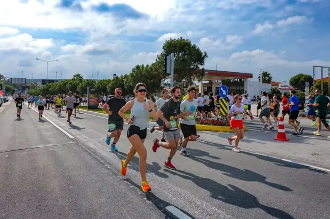 Salomon Çeşme Maratonu'na 29 Ülkeden 2606 Sporcu Katılacak