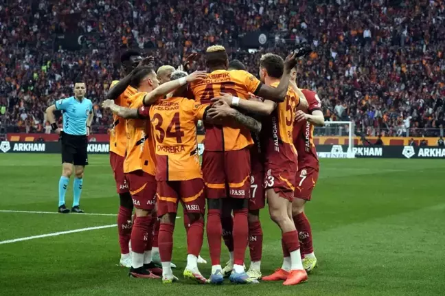 Galatasaray, Sivasspor'u 4-1 Yenerek Evindeki Yenilmezliğini 16 Maça Çıkardı