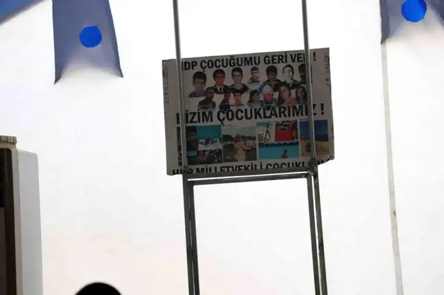 Diyarbakır'da Kaçırılan Çocuklar İçin Eylem 2 Bin Günü Aştı