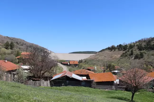 Tekke Barajı İnşaatında Son Aşama: Tekke Devran Köyü Su Altında Kalacak