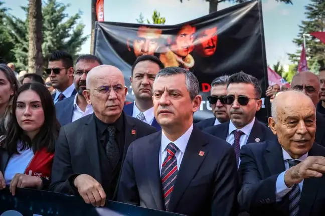 CHP Genel Başkanı Özel: 'Deniz Gezmiş'in Durduğu Yerde Durmaya Devam Ediyoruz'