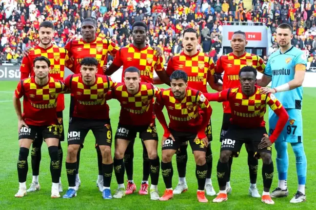 Göztepe İç Sahada Üçüncü Sırada: 35 Puanla Galatasaray ve Fenerbahçe'nin Ardında