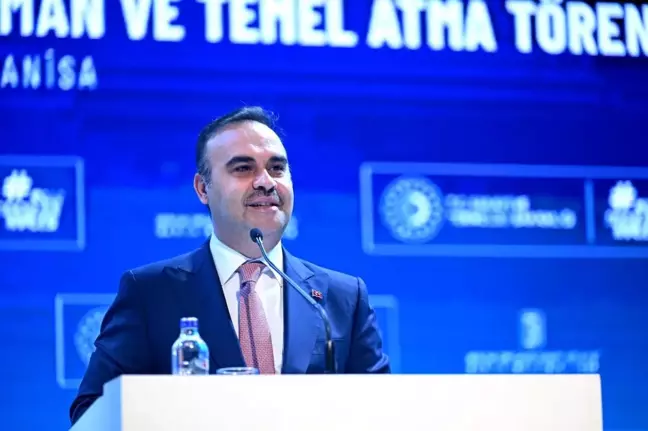 Bakan Kacır, Manisa'da OSB Lojmanları Projesini Tanıttı