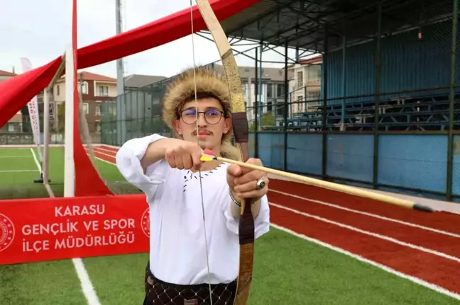 Geleneksel Türk Okçuluğu Şampiyonası Sakarya'da Yapılıyor