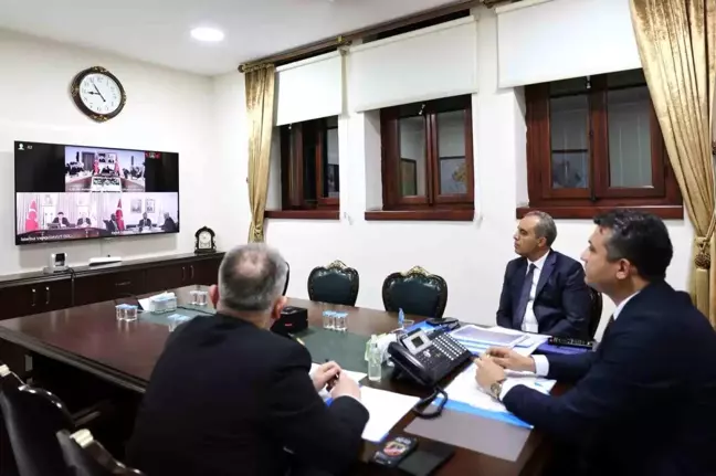 Afyonkarahisar'da Asayiş Değerlendirme Toplantısı Yapıldı