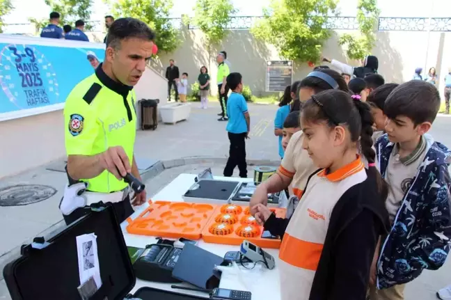 Şırnak'ta Trafik Güvenliği Haftası Etkinlikleri Düzenlendi