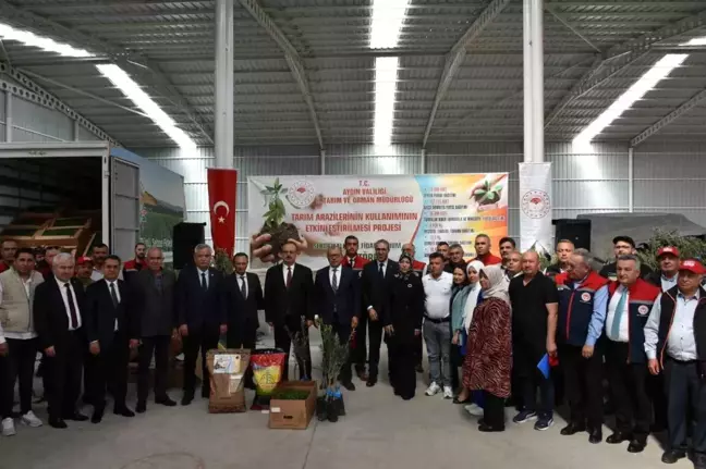 Aydın'da Tarım Arazilerinin Kullanımını Artıran Proje ile Fide ve Tohum Dağıtımı Yapıldı