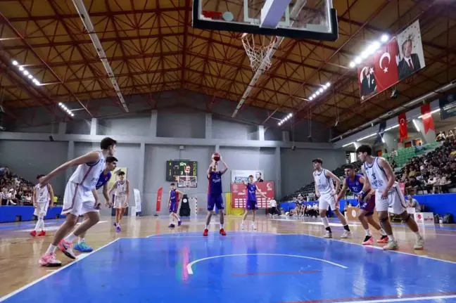 U-16 Türkiye Şampiyonu Bahçeşehir Koleji Oldu