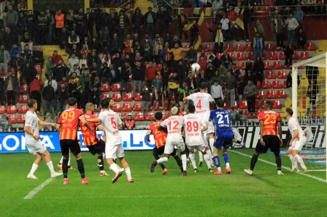 Kayserispor, Antalyaspor'u 3-1 ile Geçti