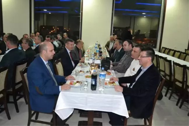 Hayrabolu Kaymakamı Orhan'a Veda Yemeği