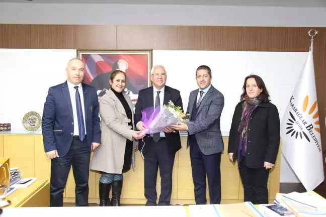 Karabağlar'da eğitime desteğe eğitimcilerden teşekkür