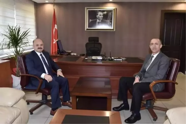 Vali Çakacak'tan Adeniz Kaymakamı'na 'Hayırlı Olsun' Ziyareti