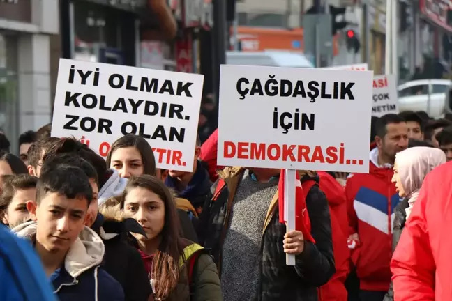 Öğrencilerden