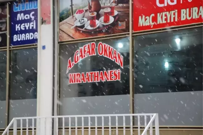 3310'un Ne Yeri Dolduruldu Ne de Failleri Bulundu