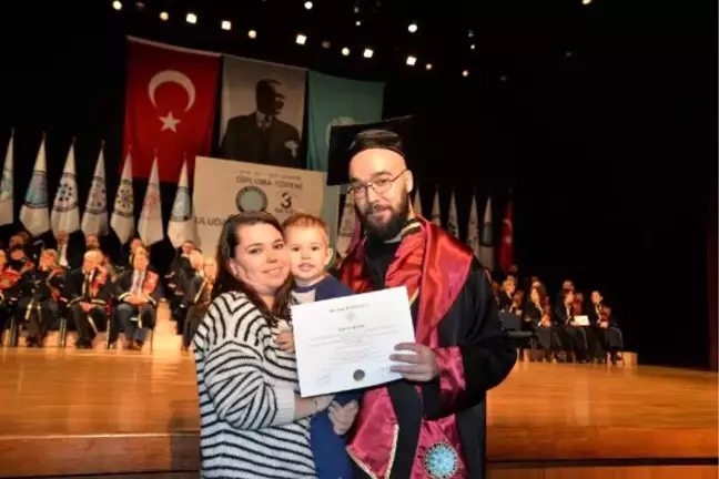 Kaza Sonucu Ayrıldığı Fakülteden 18 Sene Sonra Mezun Oldu