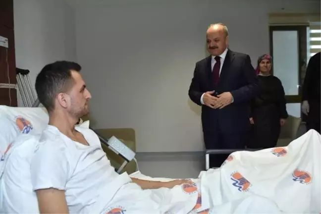 Mersin Valisi Çakacak'tan El Bab Gazisini Ziyaret