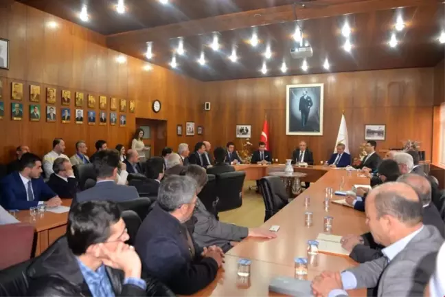 Hayırsever Kurum ve Kuruluşların Yetkilileriyle İstişare Toplantısı