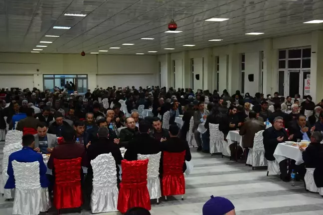 Milletvekili Özkaya, Mevlit Yemeğine Katıldı