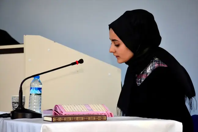 Gümüşhane'de Kur'an-ı Kerim Okuma Yarışması
