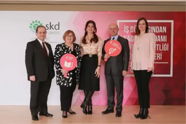 İş Dünyası ve Stk'ler Kadın İstihdamını Tartıştı