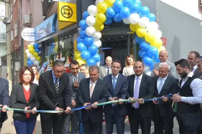 Limak Uludağ Balıkesir'de 2 Yeni Yim Açarak Ağını Genişletti