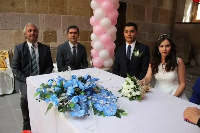 Polis Memurunun Nikah Şahidi Müdürleri Oldu