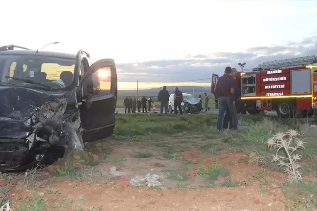 Mardin'de Trafik Kazası: 3 Yaralı