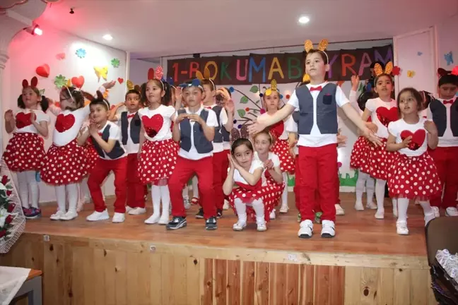Güce'de Öğrencilerden Etkinlik