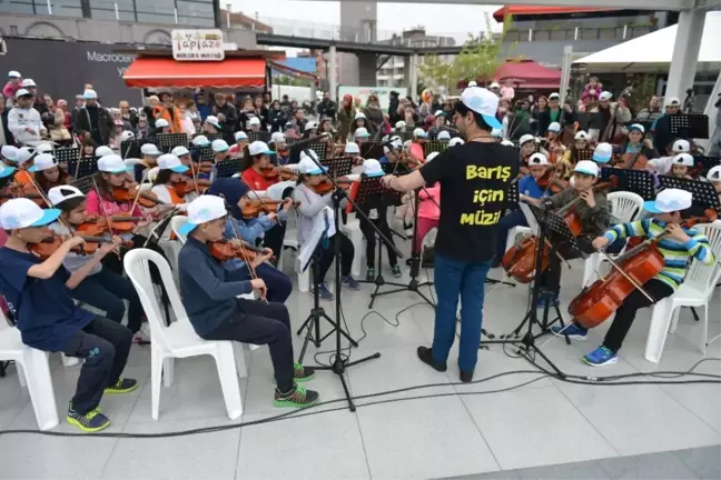 Barış İçin Müzik Orkestraları