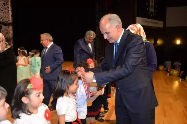 Müftü Hüseyin Hazırlar: Evlatlarımızın Dini, Milli ve Manevi Değerlerle Donanmış Olmalarından...
