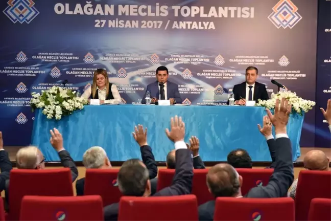 Akbb'ye 4 Yeni Üye