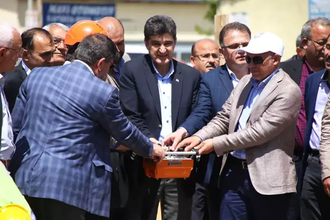 Sanayi Köprülü Kavşağının Temeli Atıldı