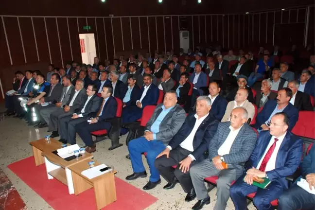 Vali Erin Köy ve Mahalle Muhtarlarıyla Buluştu