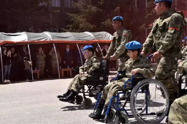 Bolu'da Engelliler 1 Günlüğüne Asker Oldu