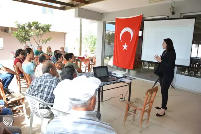 Urlalı çiftçilere toprak analiz sonuçları verildi