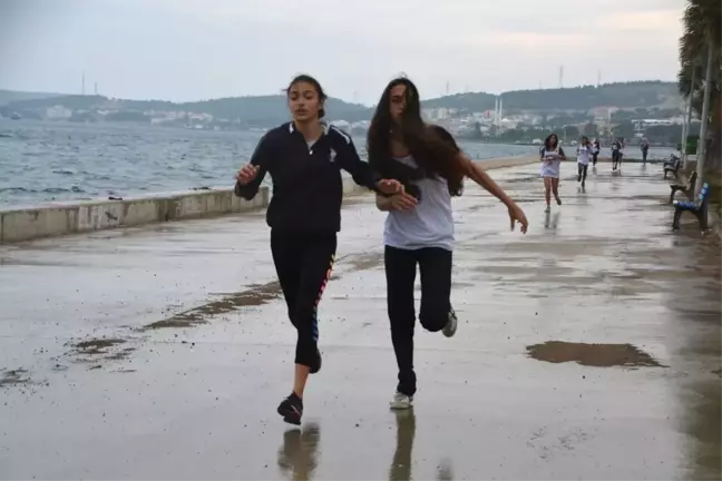 Aliağa'da Gençlik Koşusu