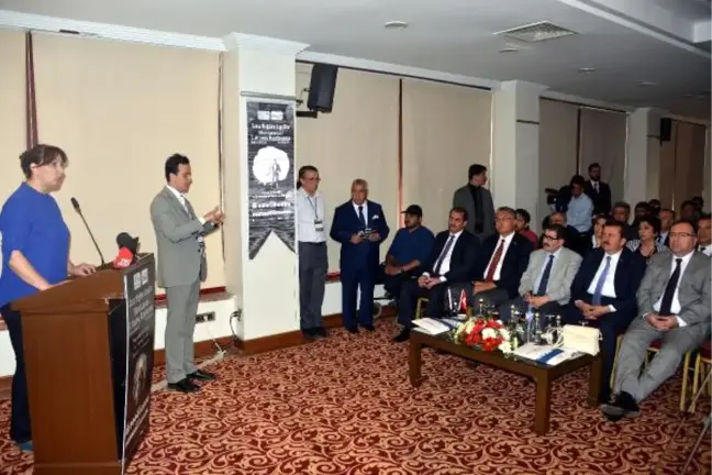 Kahramanmaraş'ta, 'Savaş Mağduru Engelliler Uluslararası Arama' Konferansı