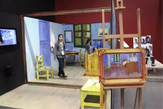 Tarihin İçinde Gerçek Gezinti İkinci Çocuk Sanat Bienali'nde