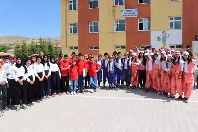 Dündarlı Okuyor Çocuk Gelinler Bitiyor' Projesi Kapsamında Kütüphane Açıldı