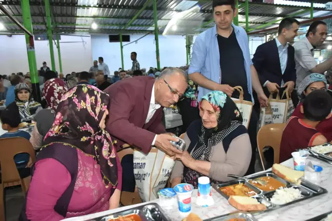 Poyrazdamları Mahallesinde İftar Bereketi