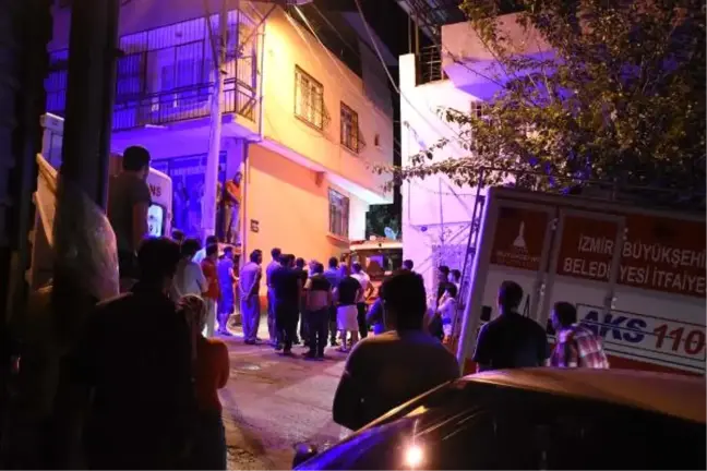 İzmir'de 3 Kişinin Öldürülüp Evin Ateşe Verilmesi