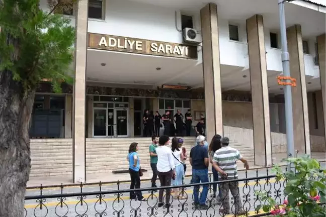 Kışanak ve Tuncel'in Yargılanmasına Devam Edildi