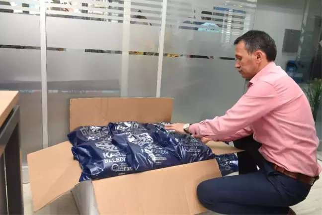 Karesi 'Den Ardahan ve Iğdır'a Bayramlık Kıyafet