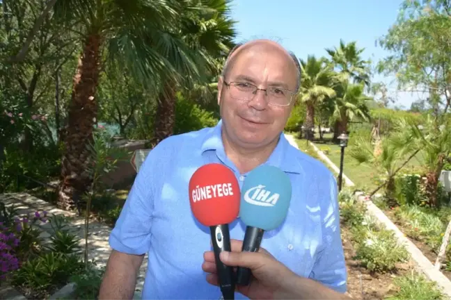 Vali Çiçek;