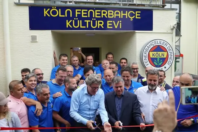 Fenerbahçe'nin Efsane Kadrosu Yaz Festivali'nde Bir Araya Geldi